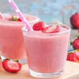 Strawberry Yogurt - Blender